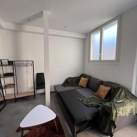 מונטראו-פו-יונה Appartement Idealement Situe מראה חיצוני תמונה