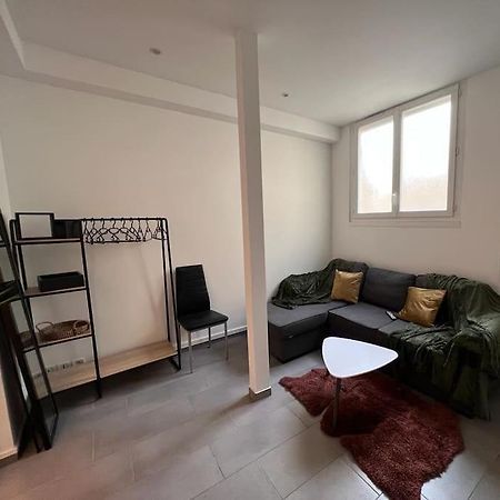 מונטראו-פו-יונה Appartement Idealement Situe מראה חיצוני תמונה