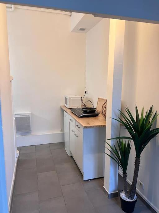 מונטראו-פו-יונה Appartement Idealement Situe מראה חיצוני תמונה